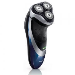 荷兰Philps飞利浦进口电动剃须刀PT880全身水洗三刀头充电刮胡刀干湿两用浮动刀头