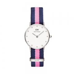 英国Daniel Wellington丹尼尔惠灵顿摩登系列石英尼龙蓝粉两色银边女表手表0926DW